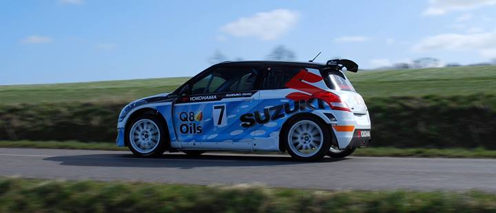 Bilen en Suzuki Swift som Kasper Nyman og co-driver Dan Johannsen skal køre DM rally i i 2014. Bilen er tidligere kørt af Jacob Madsen og har vist, at den har potentiale til en podieplads.
(Foto: Frederik Harms)